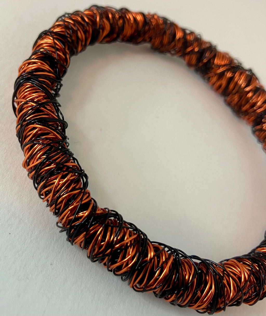 Wire bangle bracelet