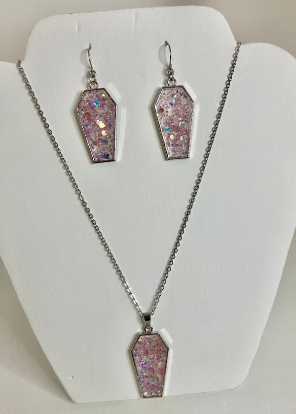 Coffin bezel jewelry