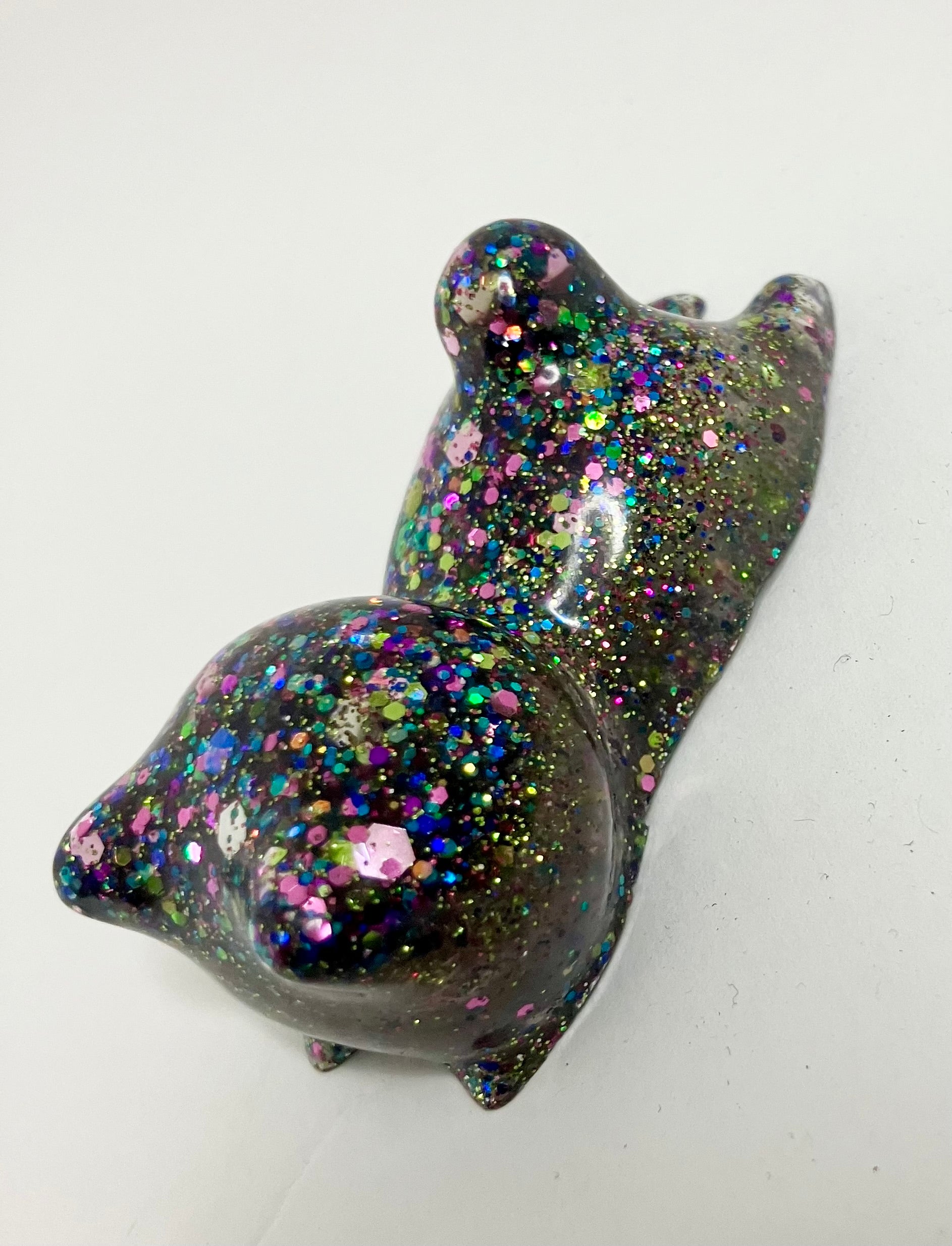 small cat loaf figurines