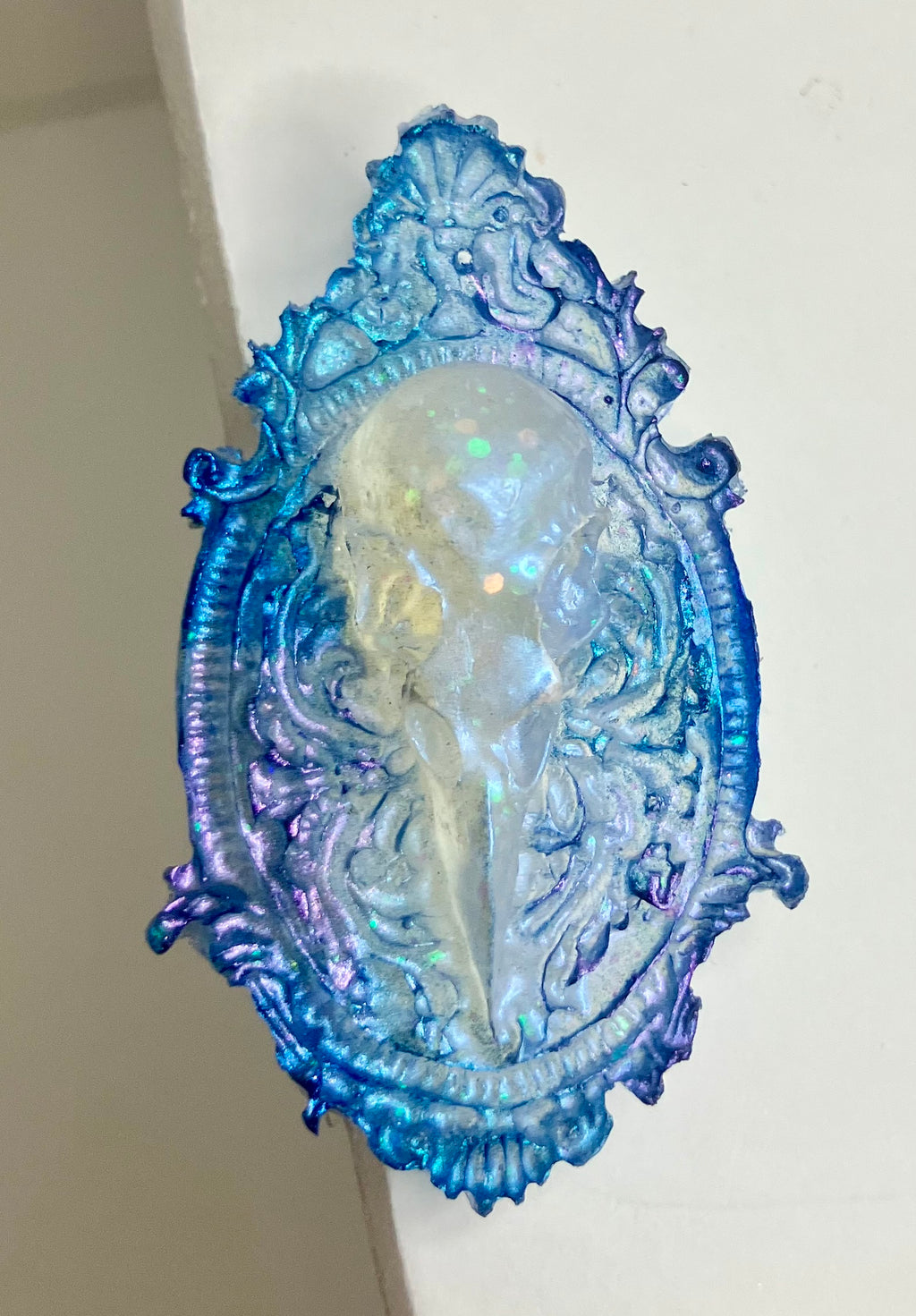 Resin pins and hair clips