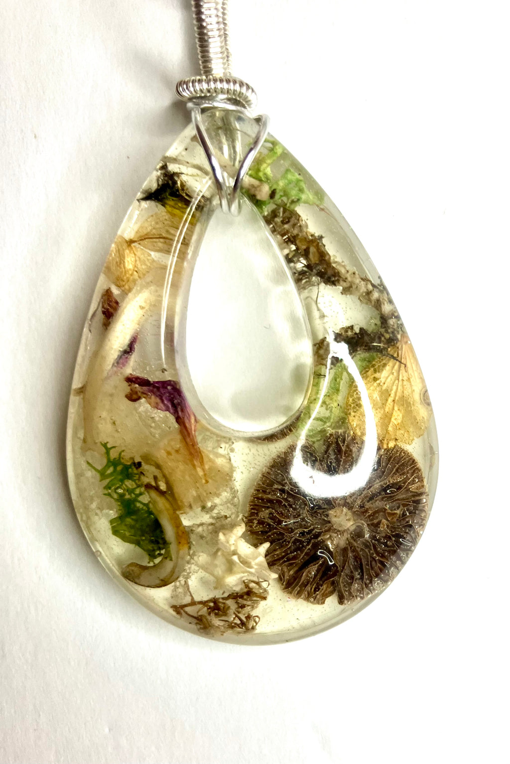 Kitchen sink necklace