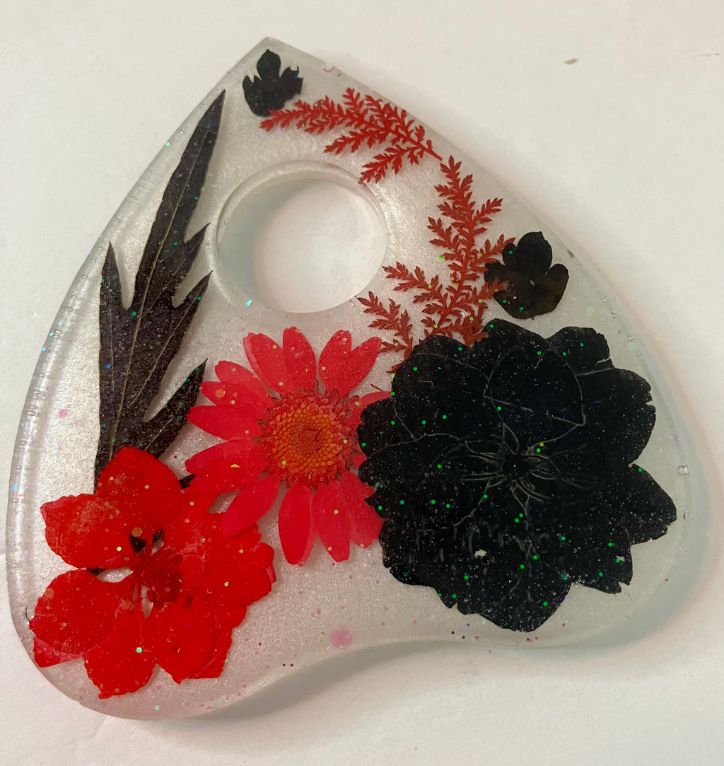 Decorative planchette