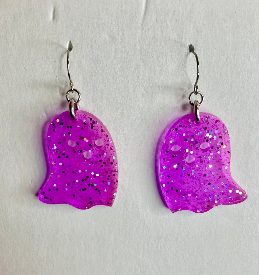 Resin ghost earrings