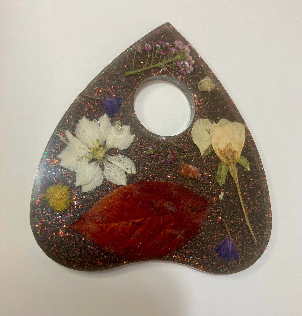 Decorative planchette