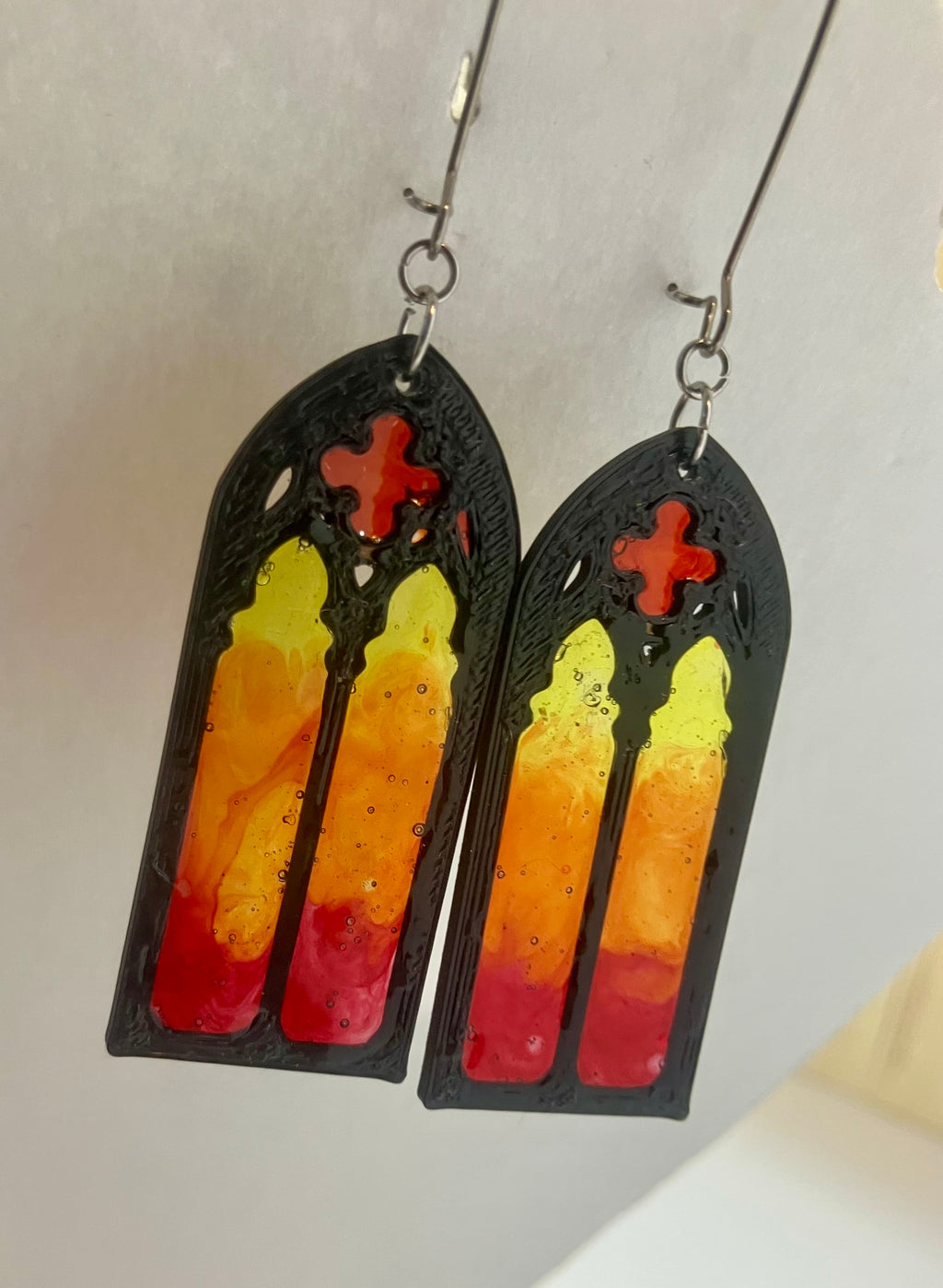 Faux stained glass jewelry