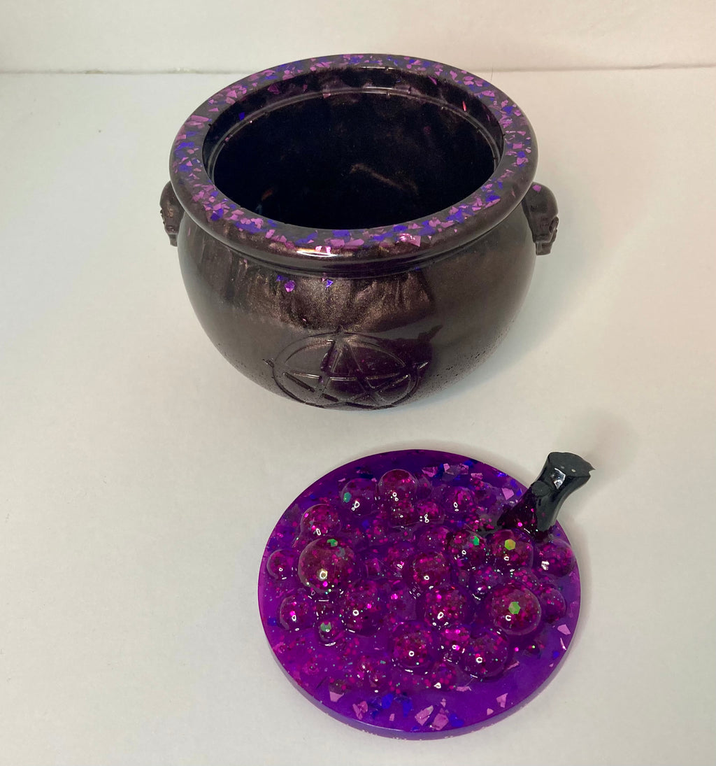 Large Cauldron trinket box