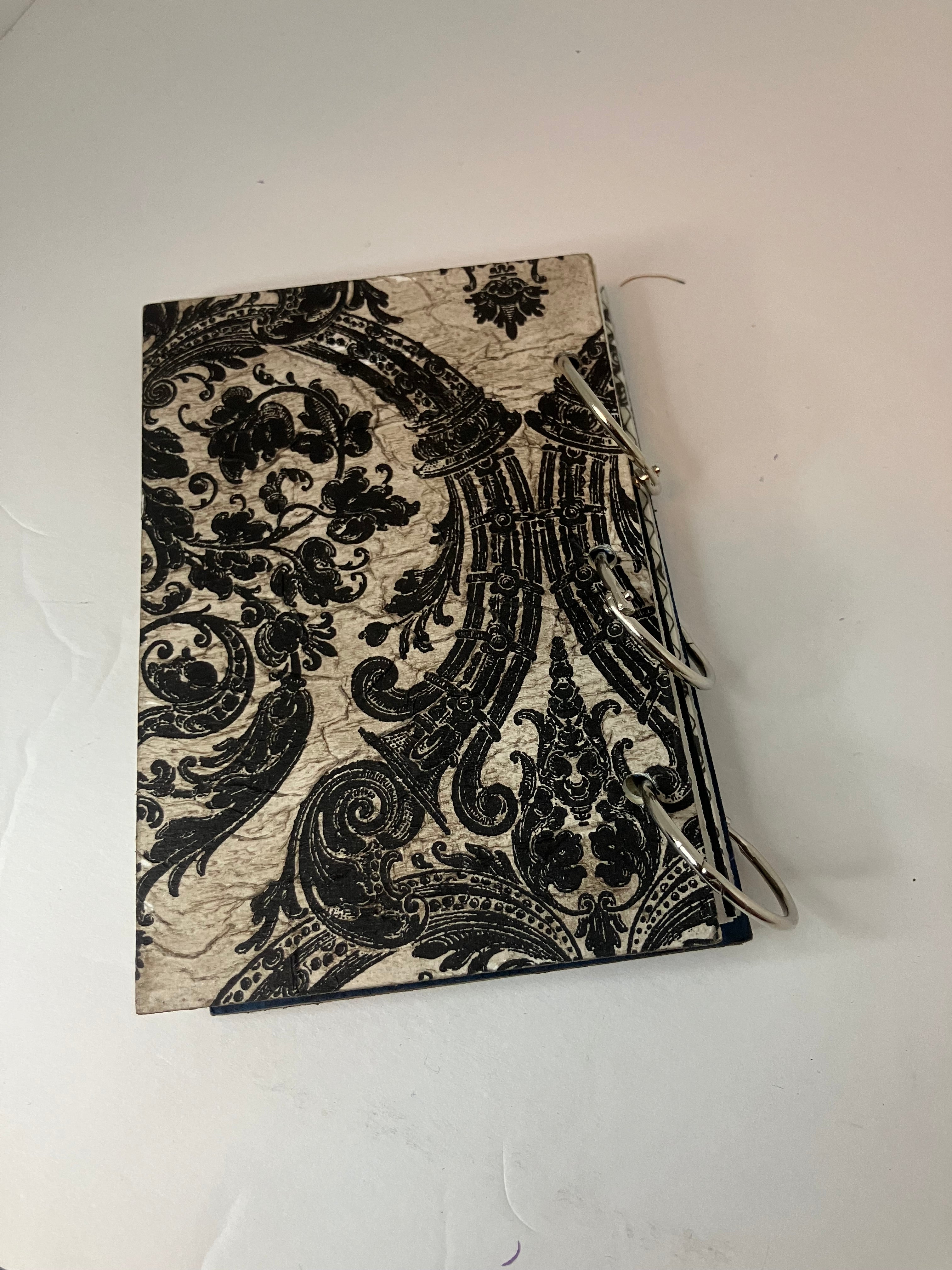 Small pocket sized junk journals