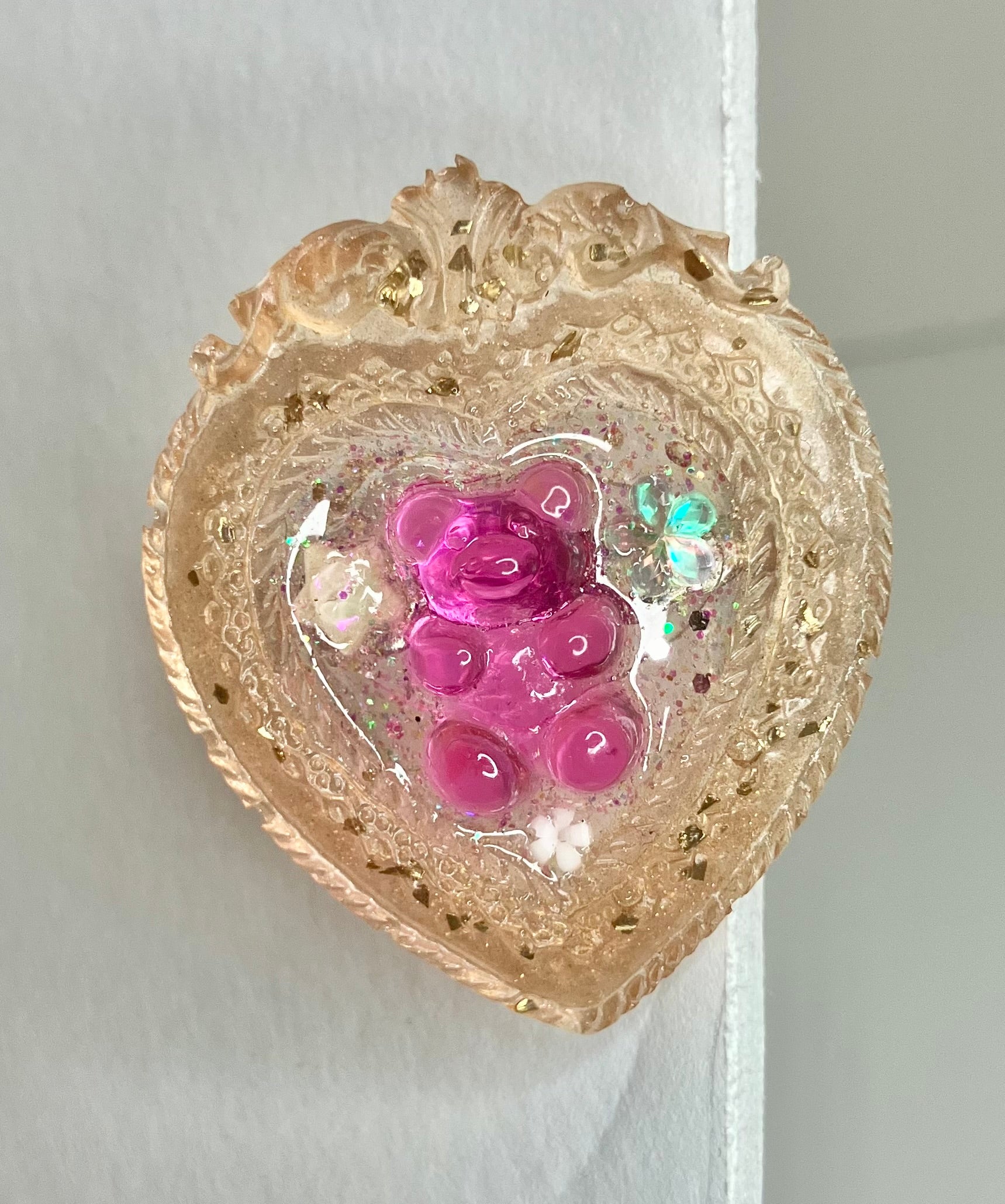 Resin pins and hair clips