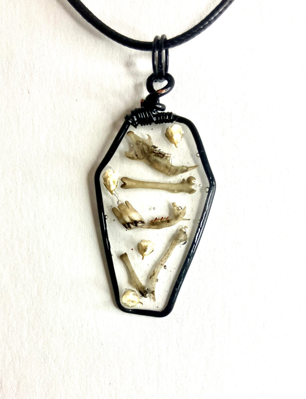 Resin frame pendants
