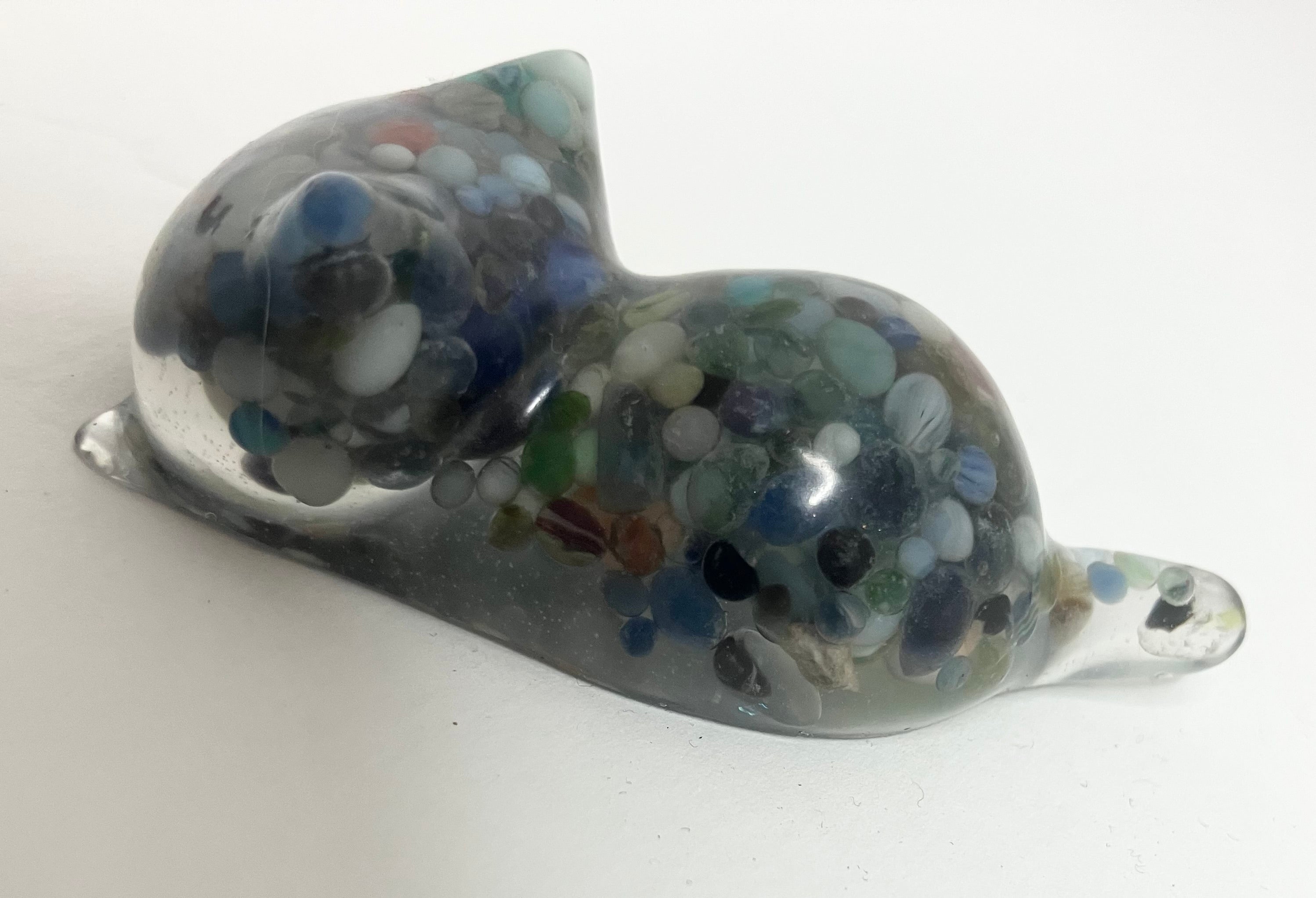 small cat loaf figurines