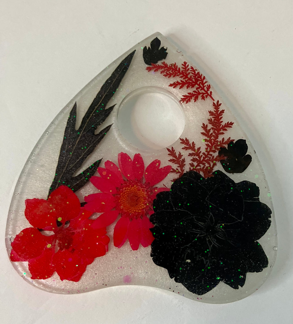 Decorative planchette