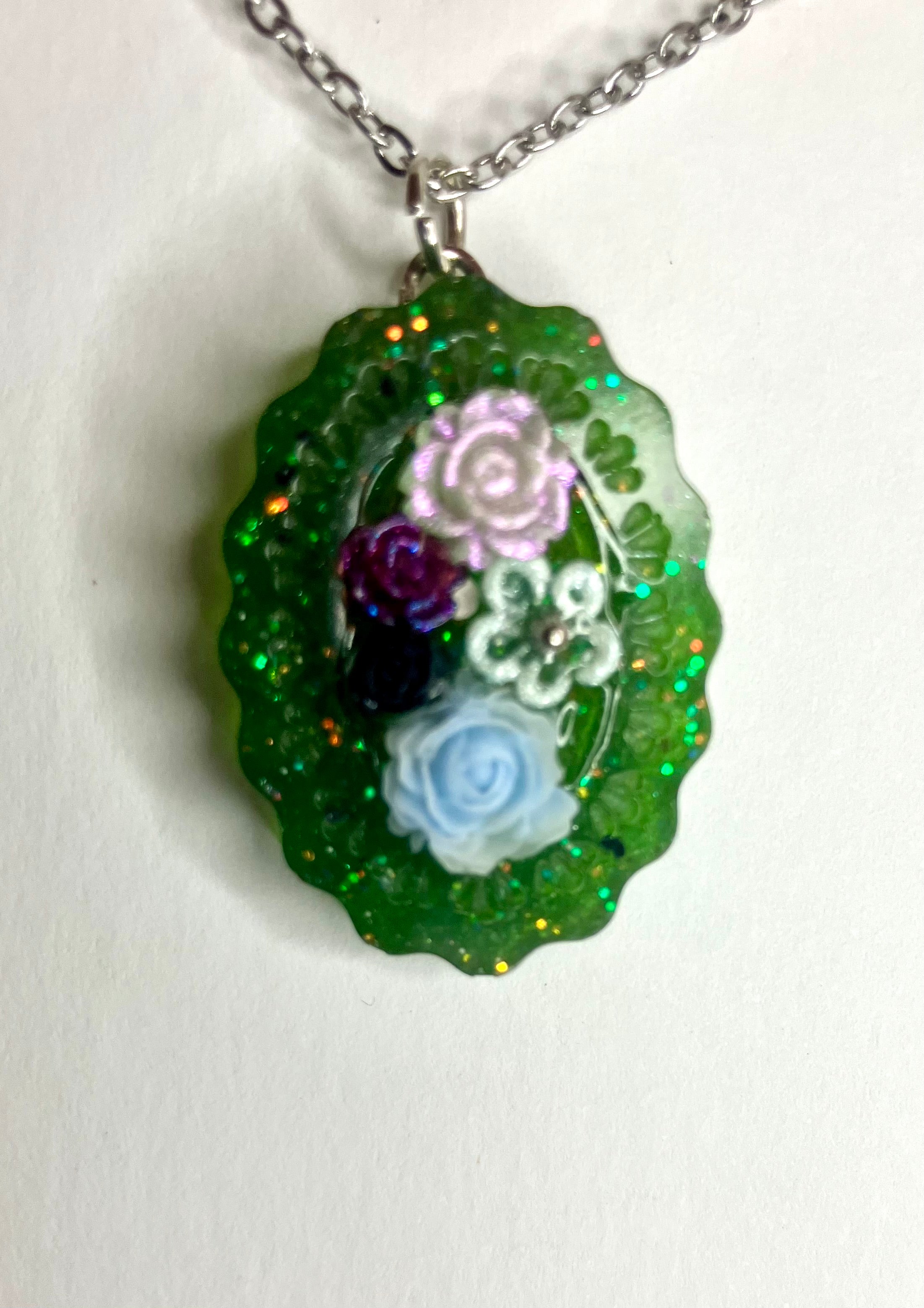 Resin frame pendants