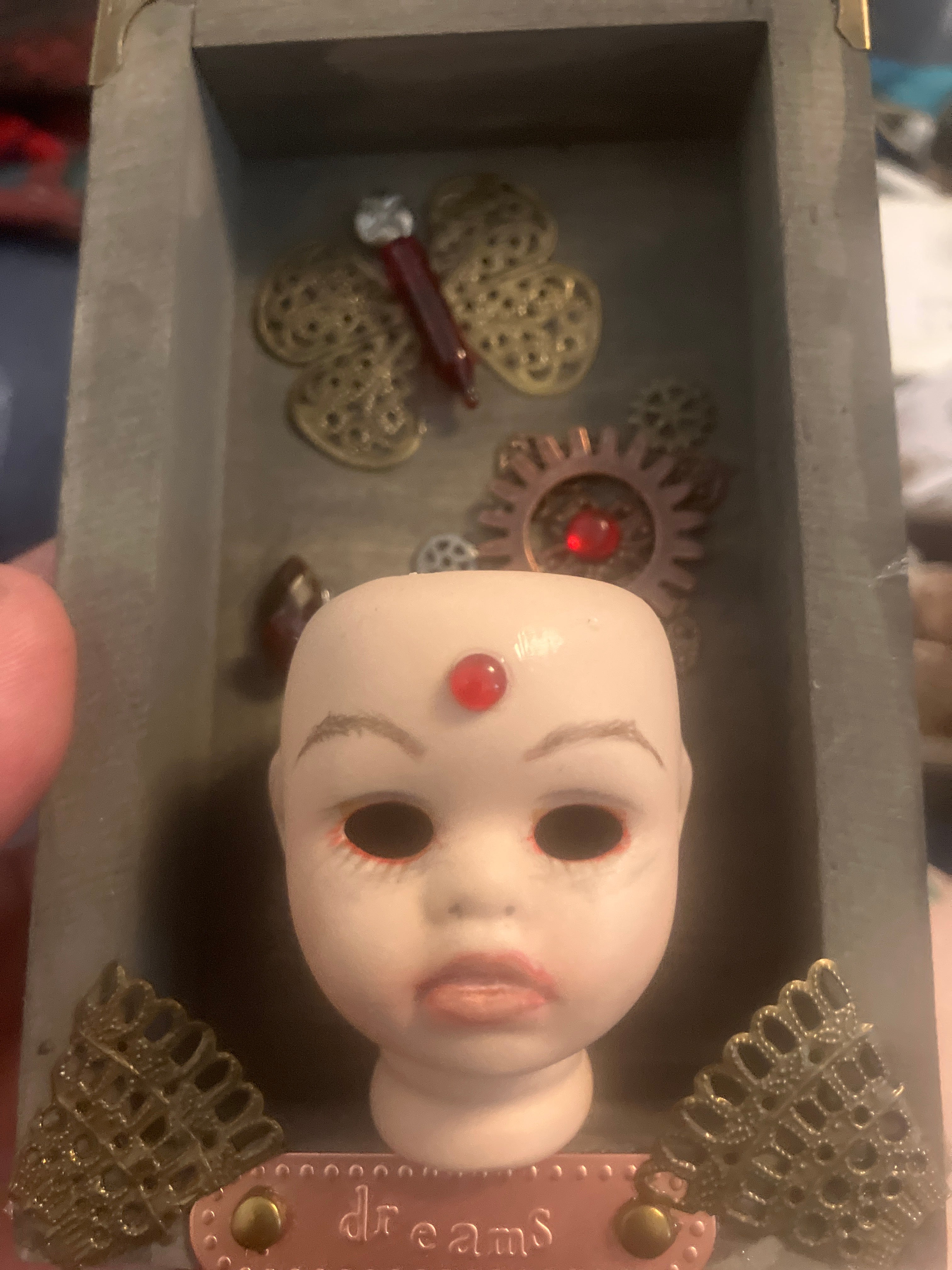 Small doll head boxes