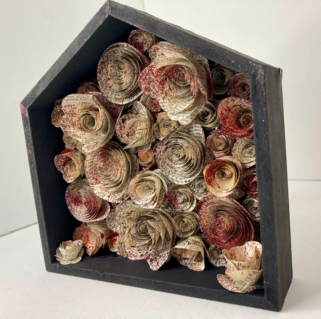 Blood splatter rose box