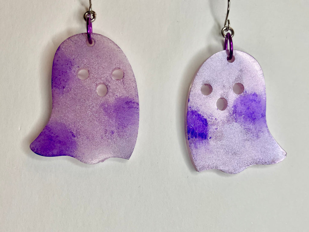 Resin ghost earrings