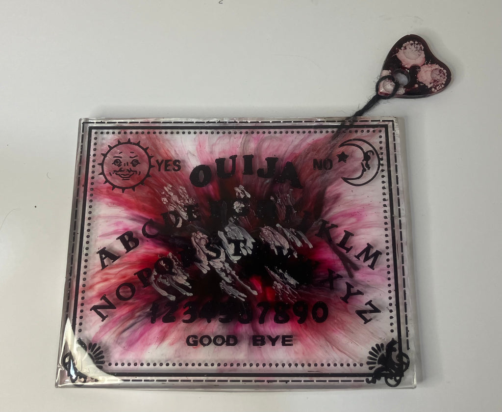 Small resin ouija board/spirit board