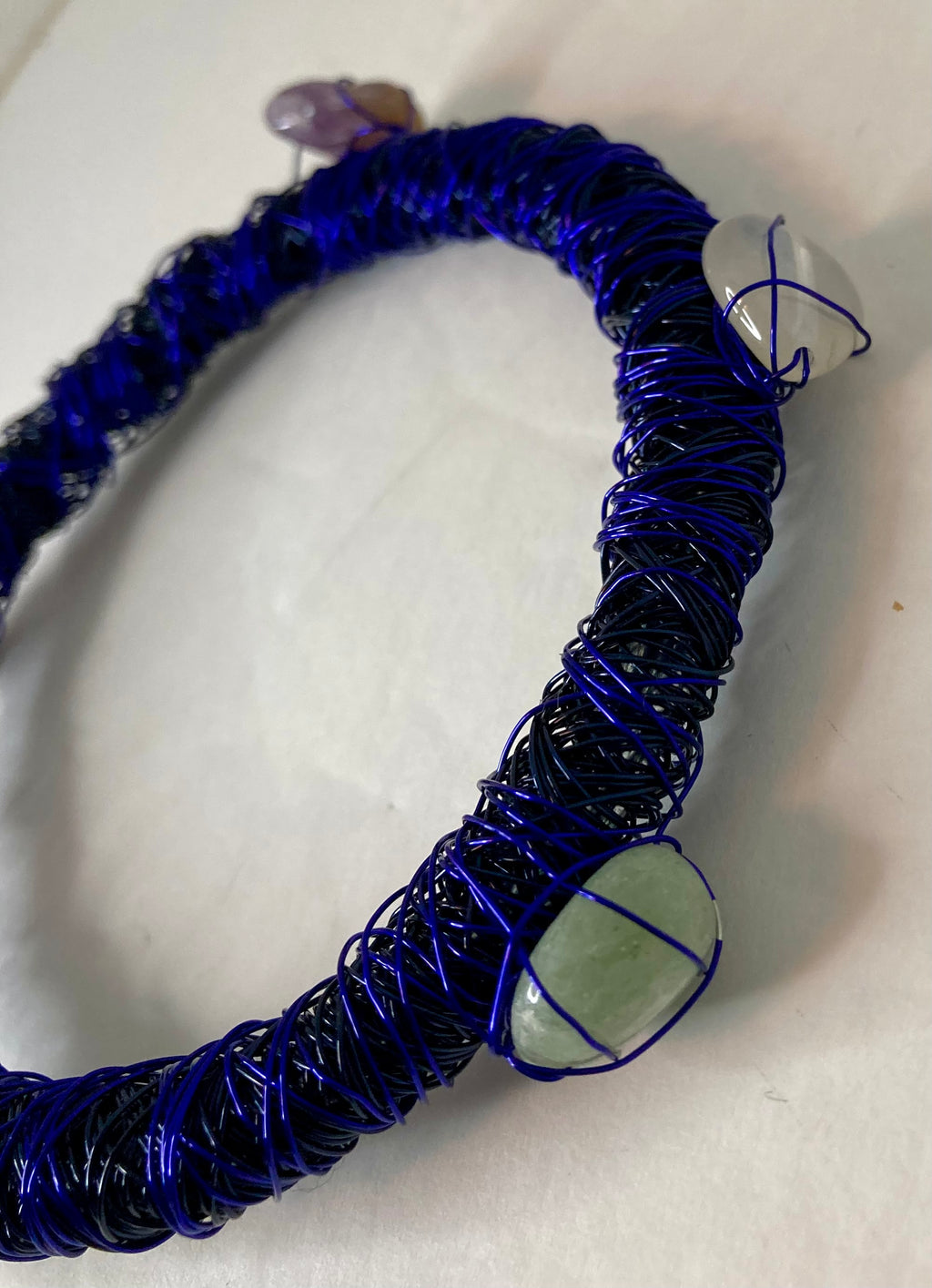 Wire bangle bracelet