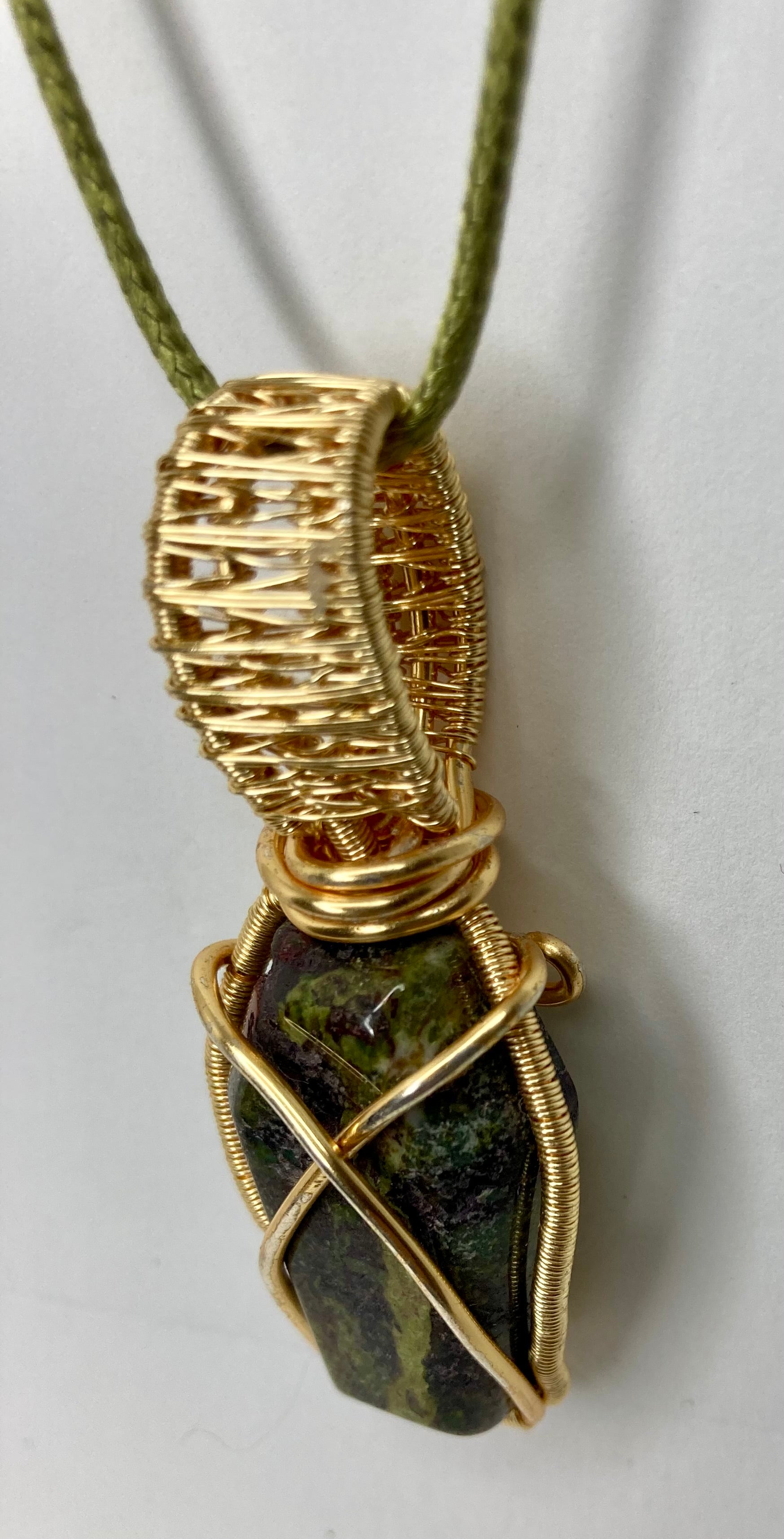 Wire wrapped stone pendants, silver plated copper wire