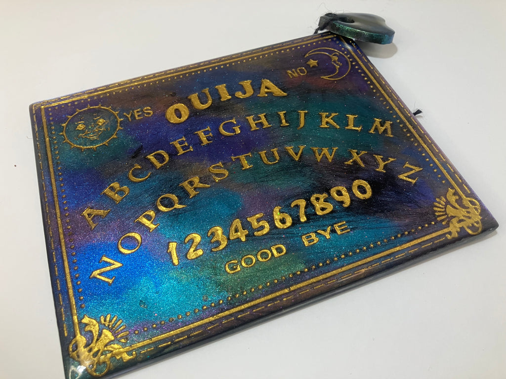 Small resin ouija board/spirit board