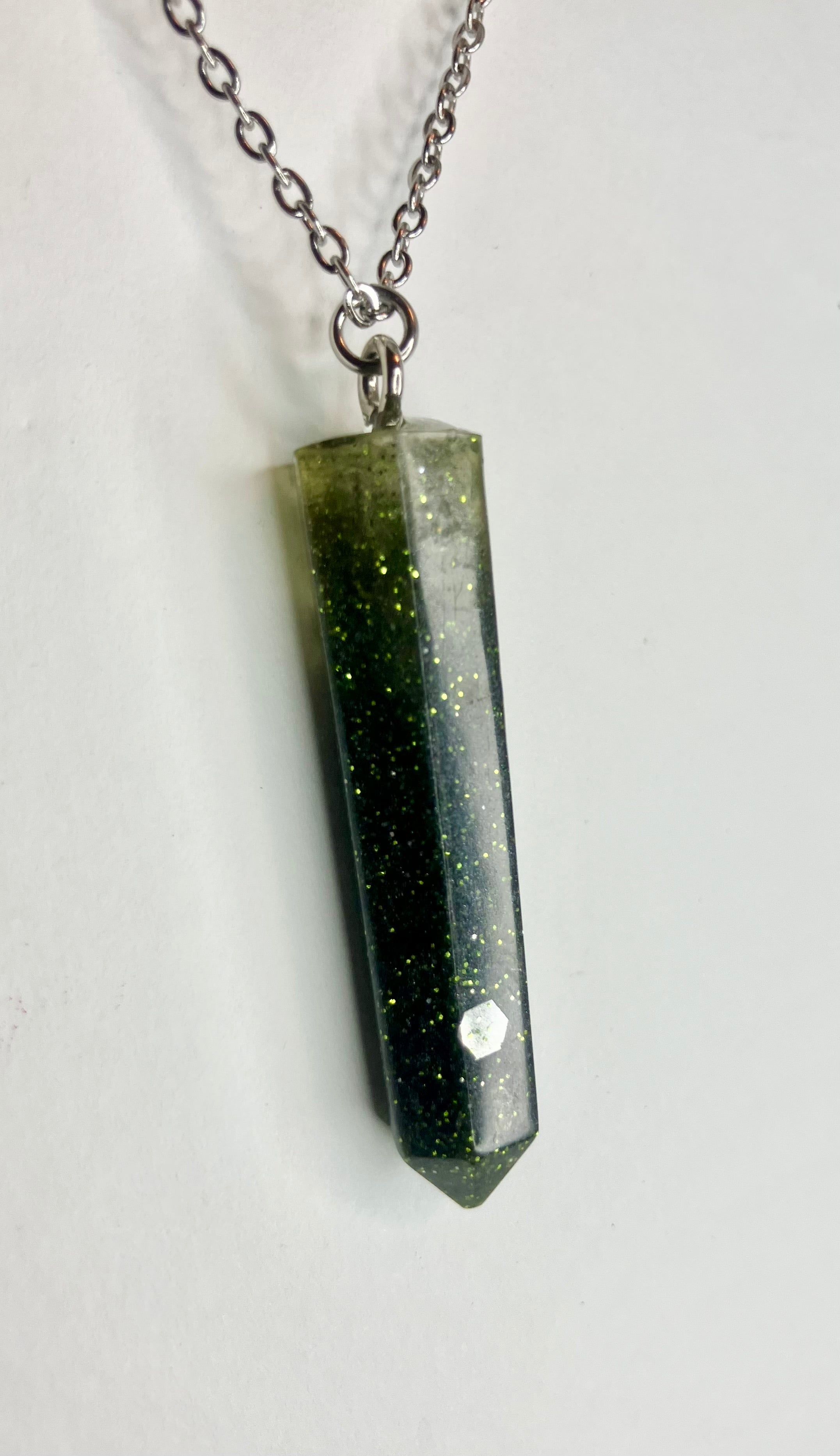 Resin cylinder pendant necklace