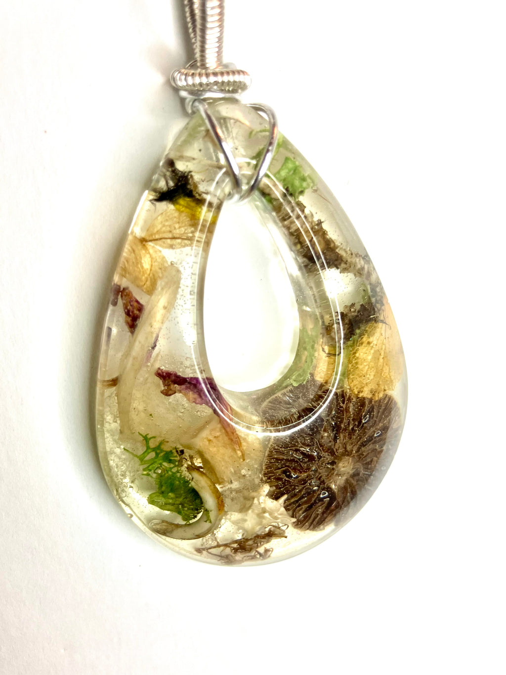 Kitchen sink necklace