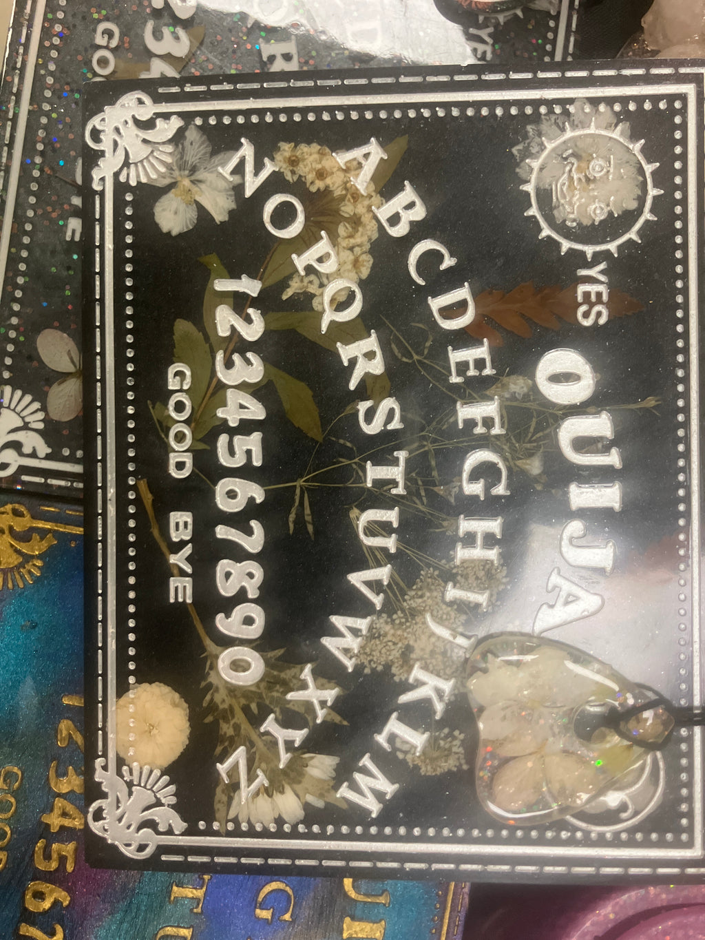 Small resin ouija board/spirit board