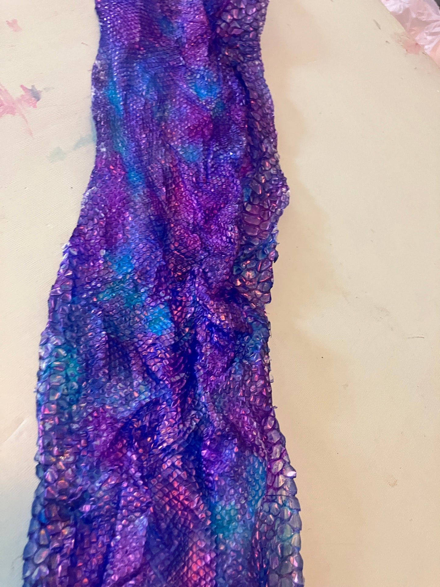Dyed Snake Shed Pieces