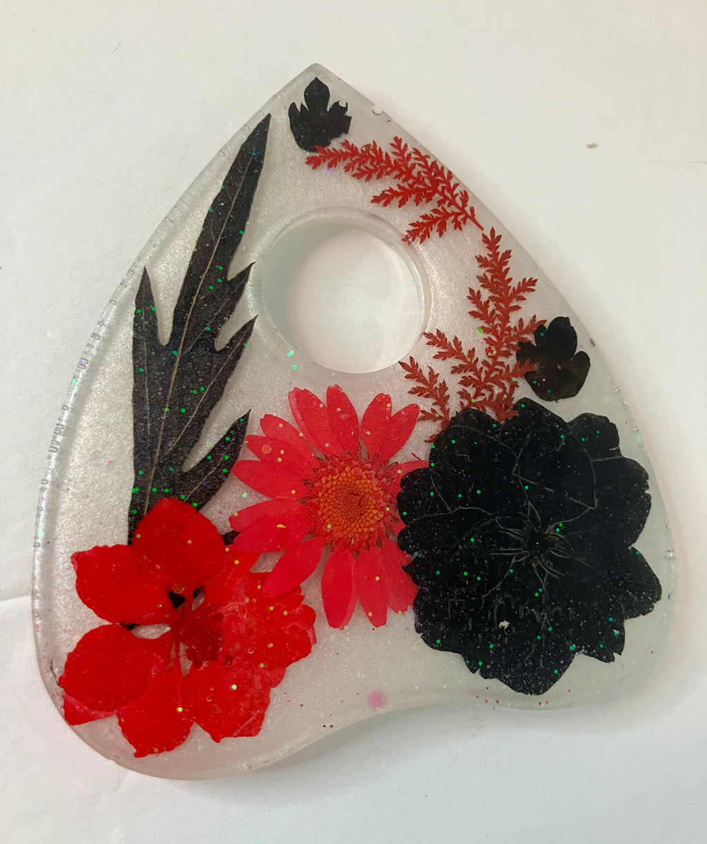 Decorative planchette