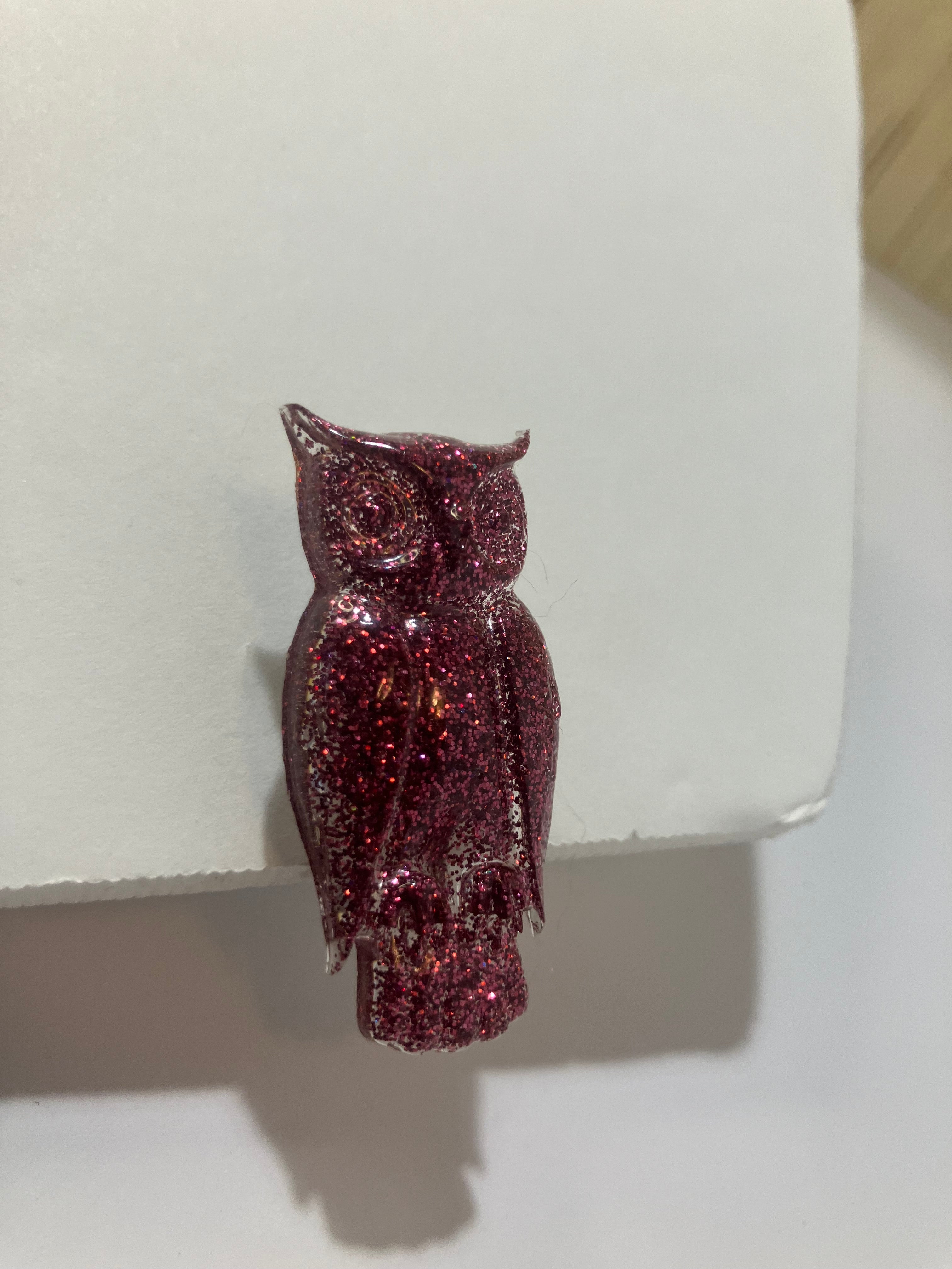 Resin pins and hair clips