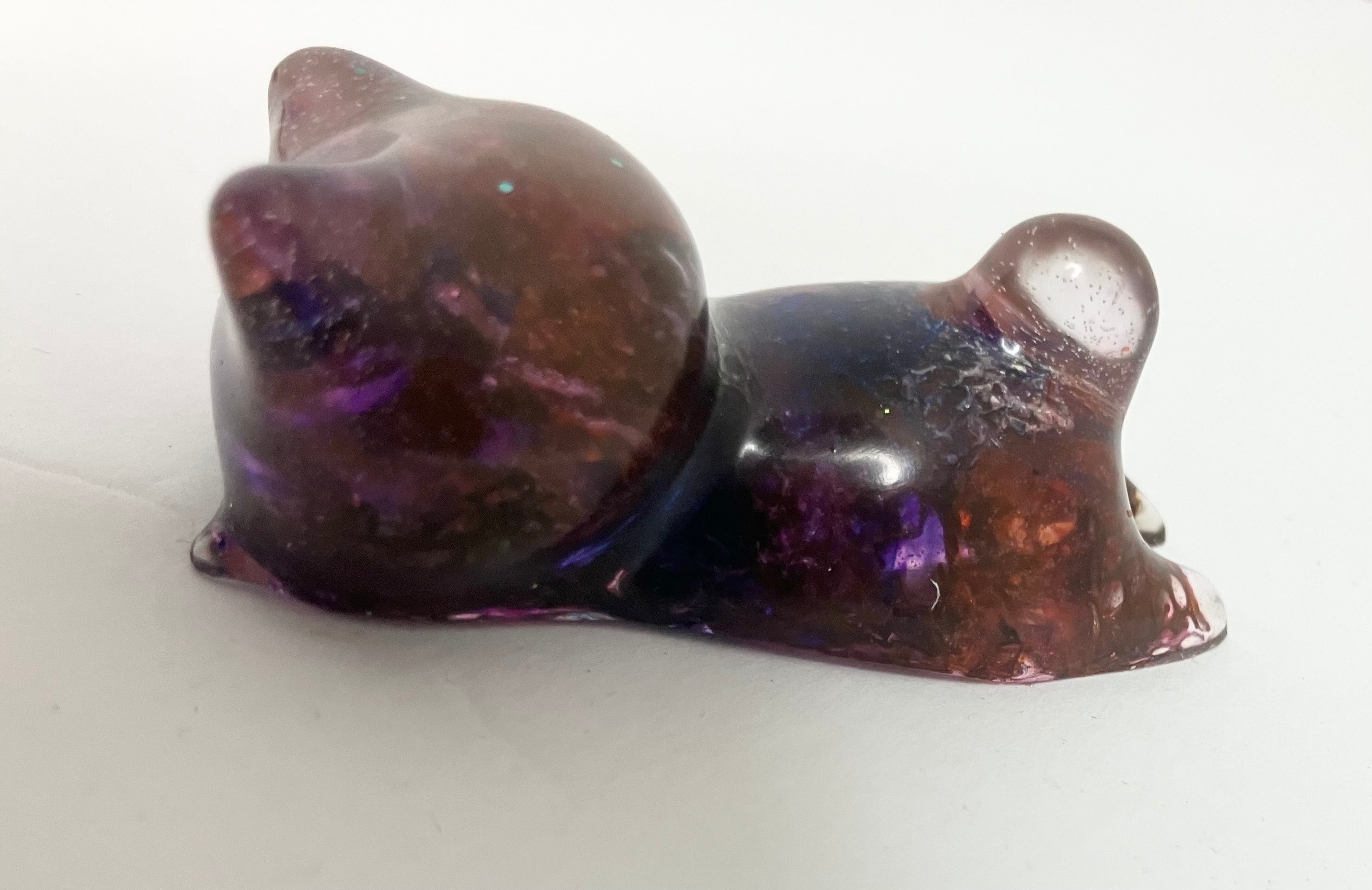 small cat loaf figurines