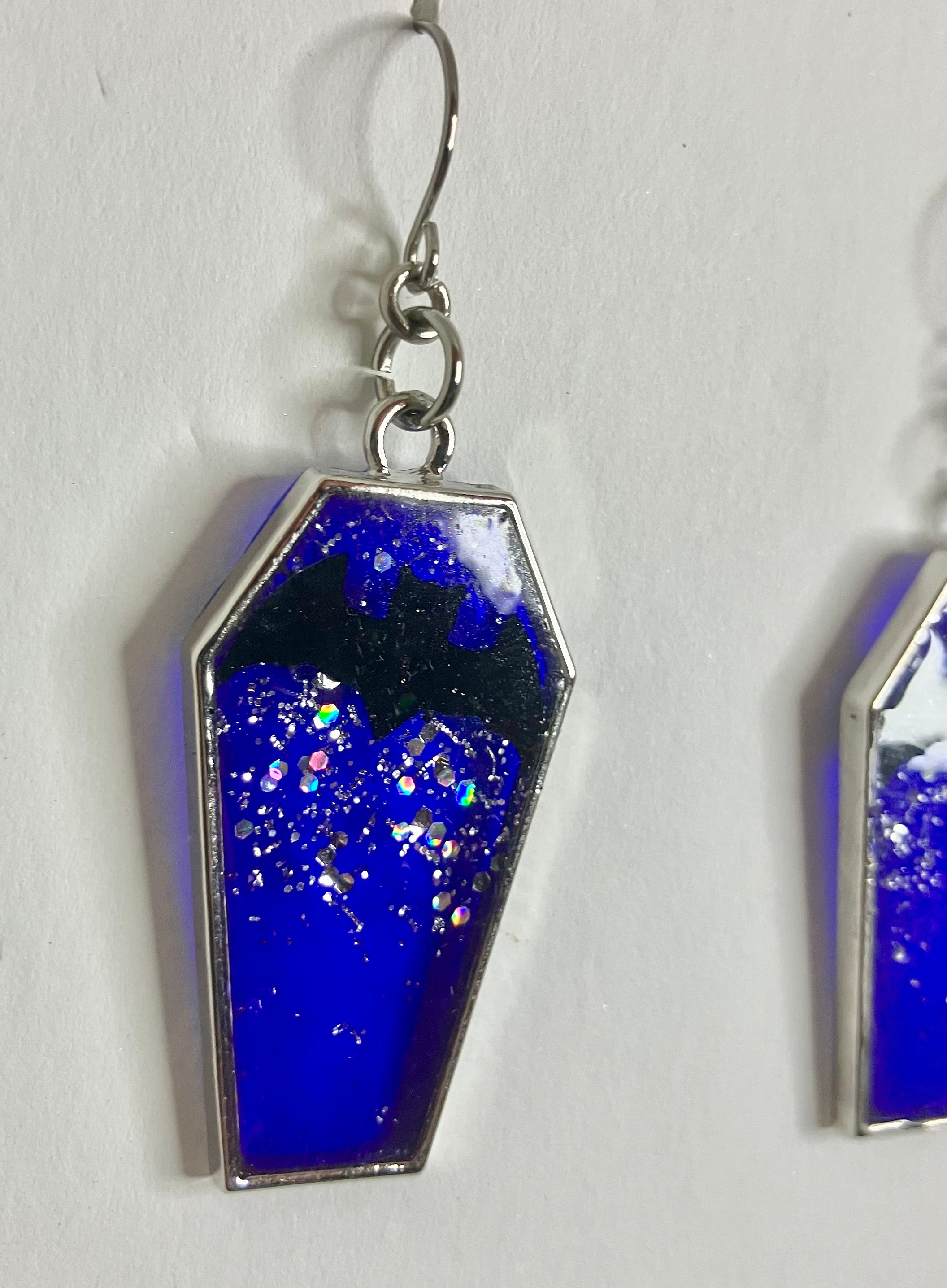 Coffin bezel jewelry