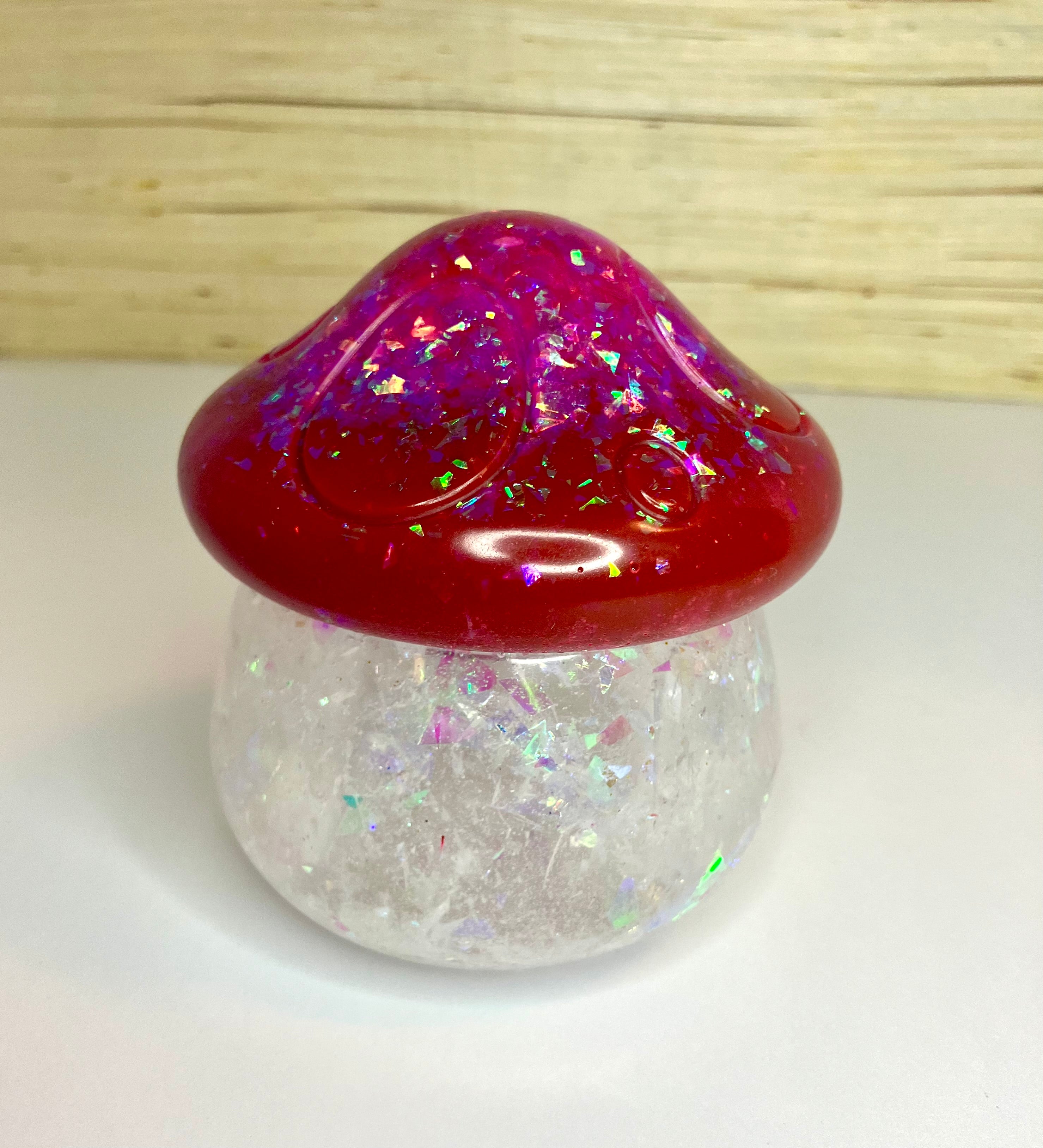 Mushroom trinket box