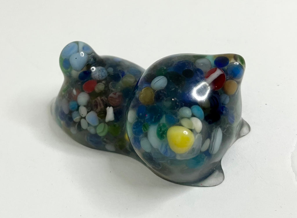 small cat loaf figurines