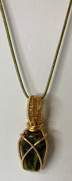 Wire wrapped stone pendants, silver plated copper wire