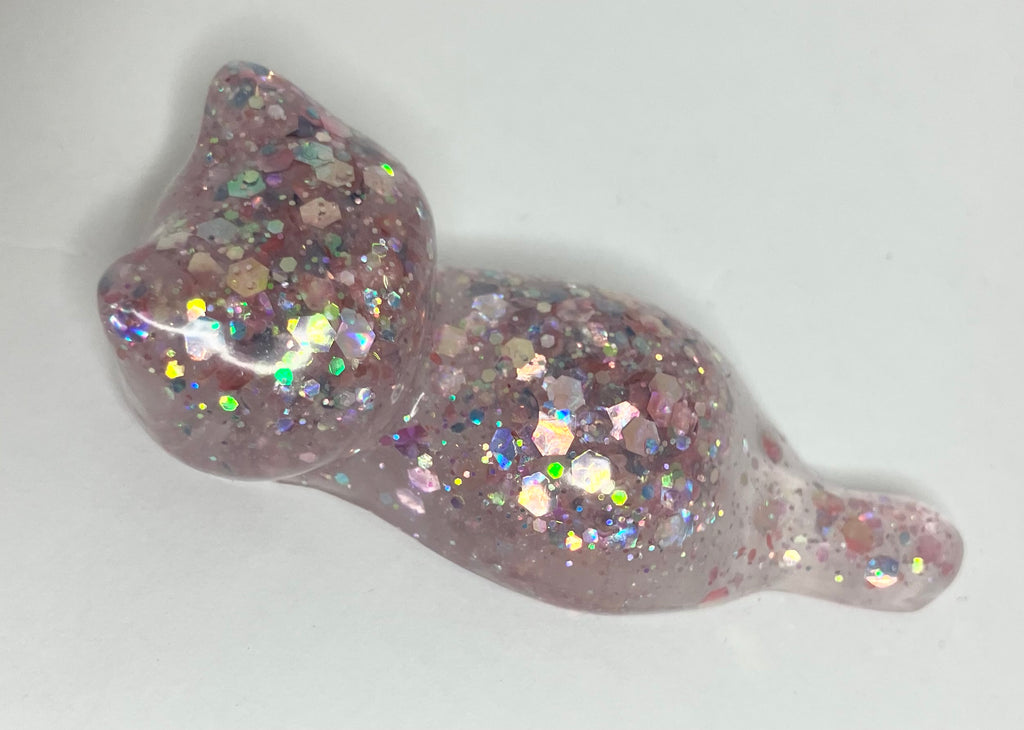 small cat loaf figurines