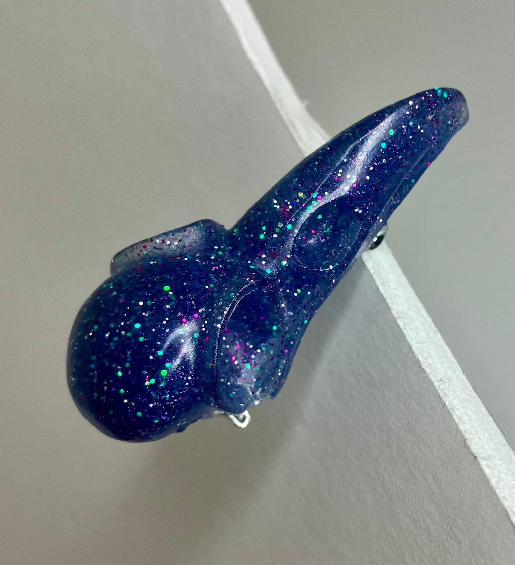 Resin pins and hair clips